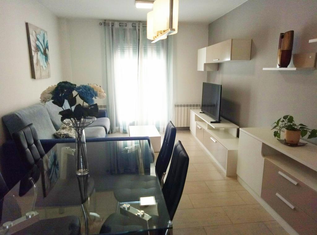 Apartamentos Mayoral Saragosse Extérieur photo