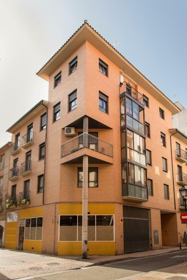 Apartamentos Mayoral Saragosse Extérieur photo