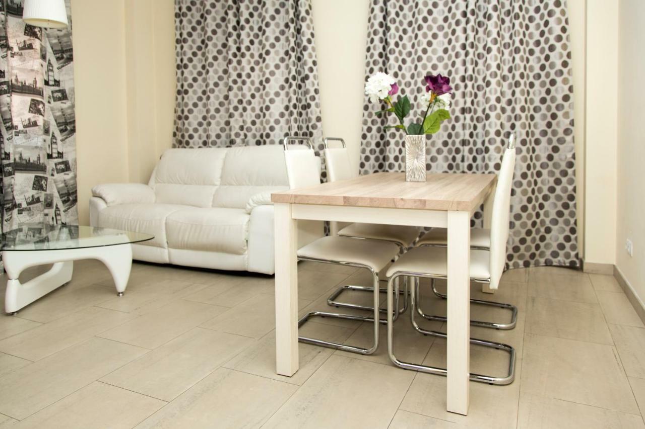 Apartamentos Mayoral Saragosse Extérieur photo